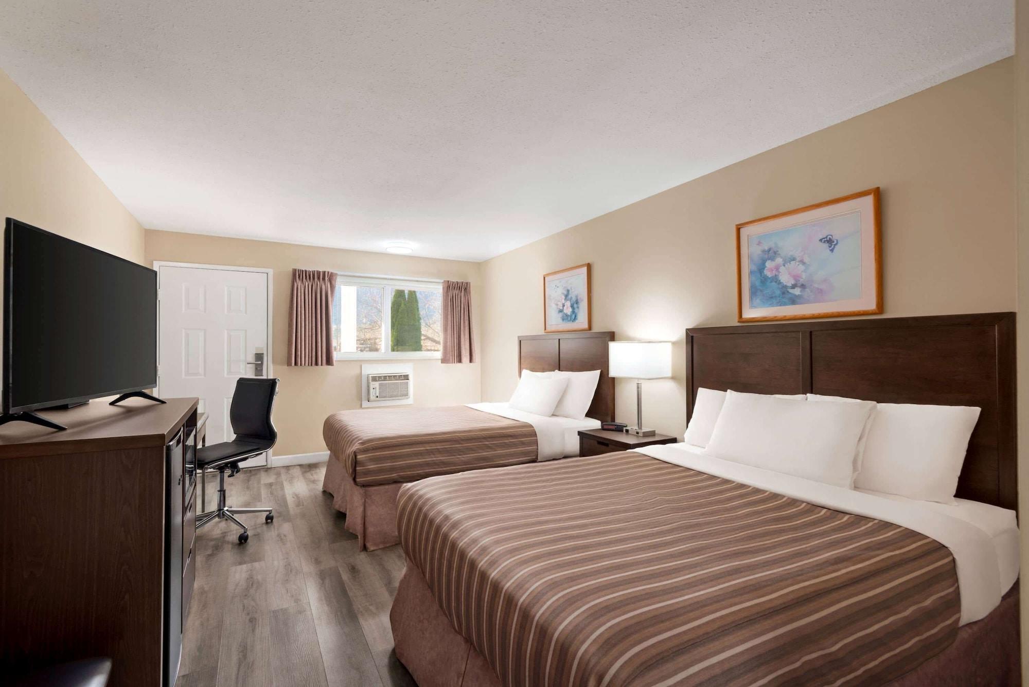 Travelodge By Wyndham Bc Salmon Arm