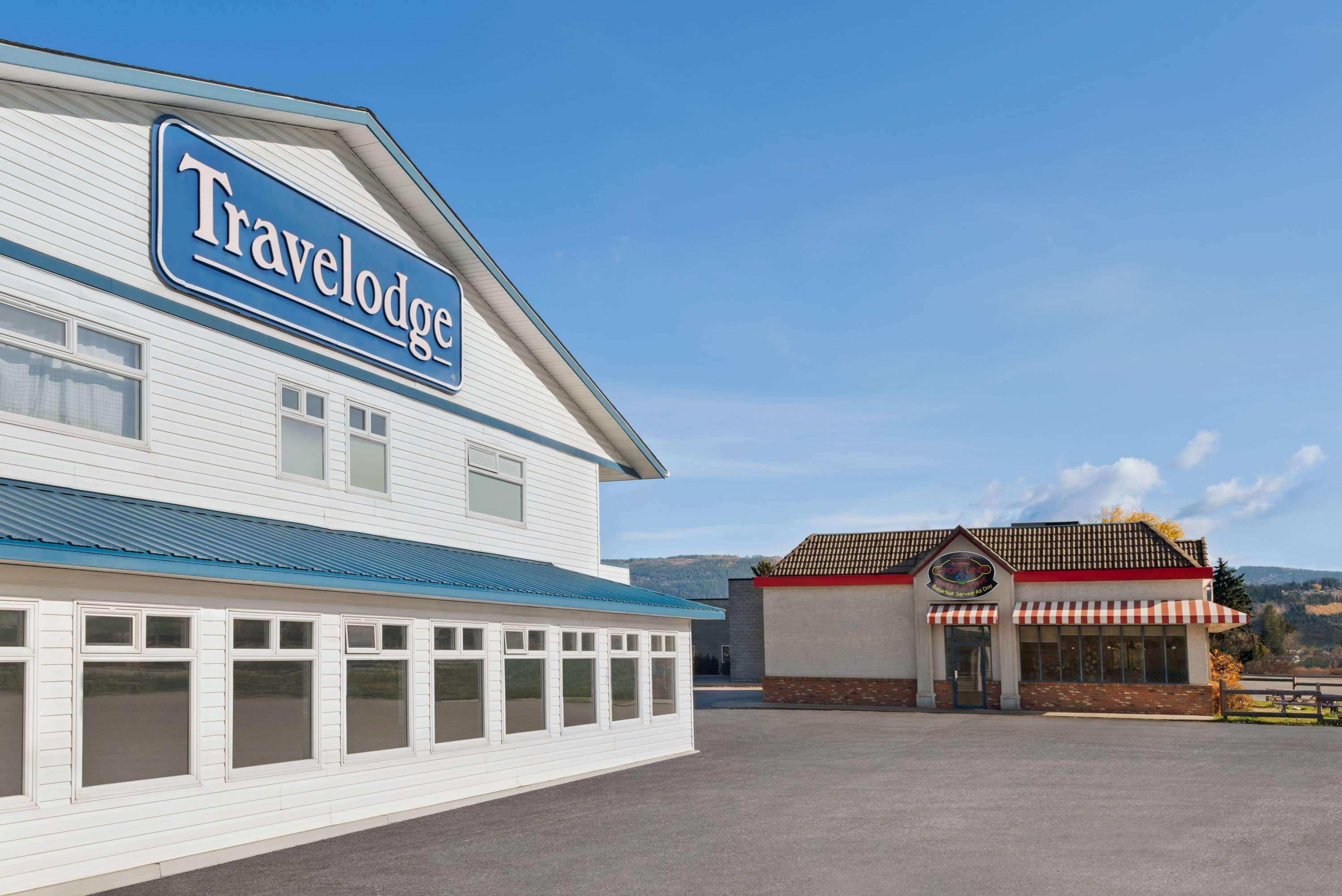 Hotel Travelodge By Wyndham Bc Salmon Arm